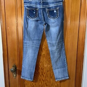 Maurices Blue Skinny Jeans with Distressed Details Sz 3/4